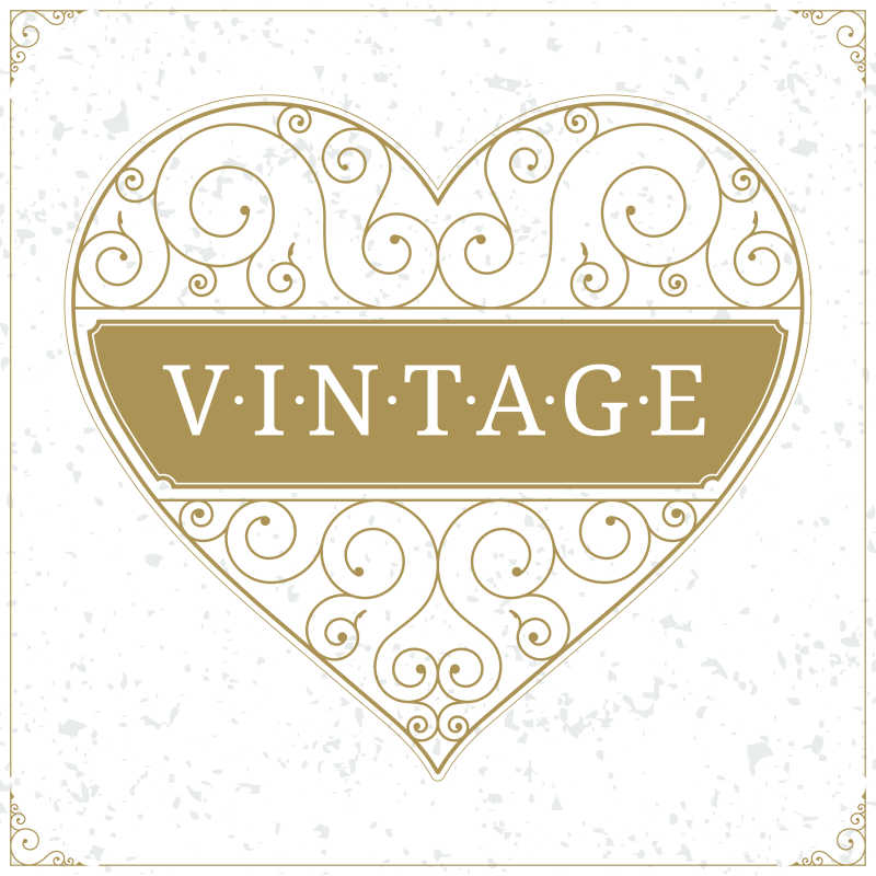 豪华的心型矢量标志