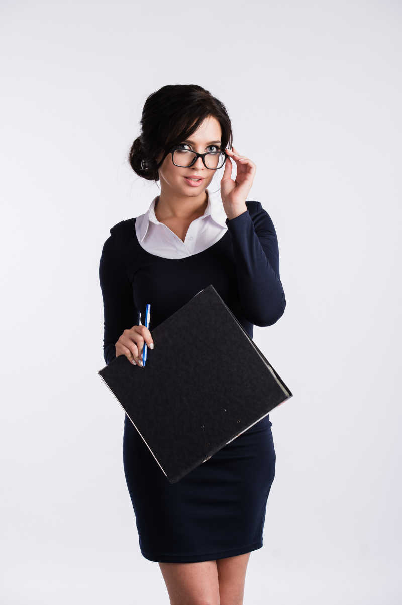 美丽的戴着眼镜的职业女性