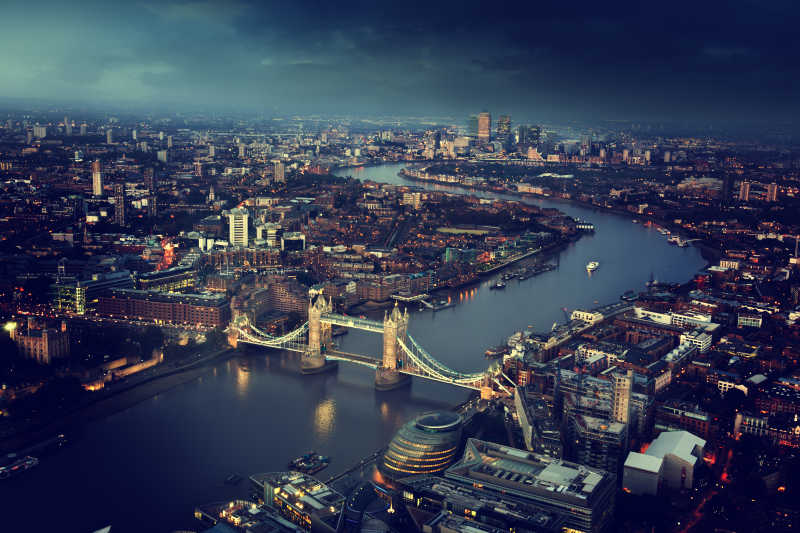 英国伦敦塔楼的俯视图