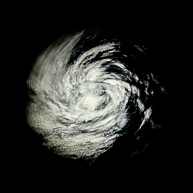 白色飓风漩涡