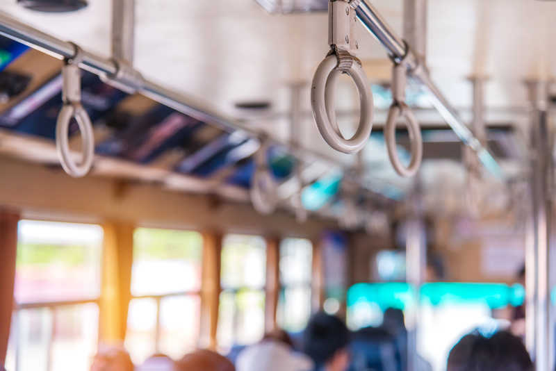 公交车内的把手