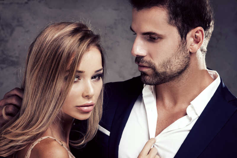 美丽优雅的情侣