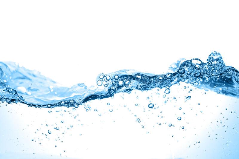 飞溅的液体水图片 蓝色的纯净水和气泡在白色背景下素材 高清图片 摄影照片 寻图免费打包下载