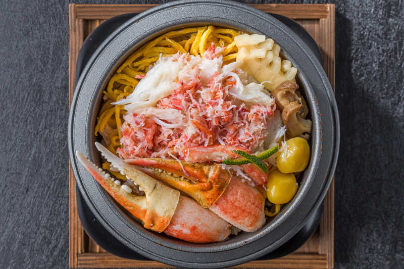 日本美味的海鲜面