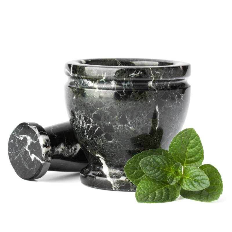 黑色的研钵和杵