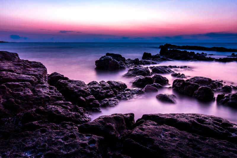 海上美丽的夕阳