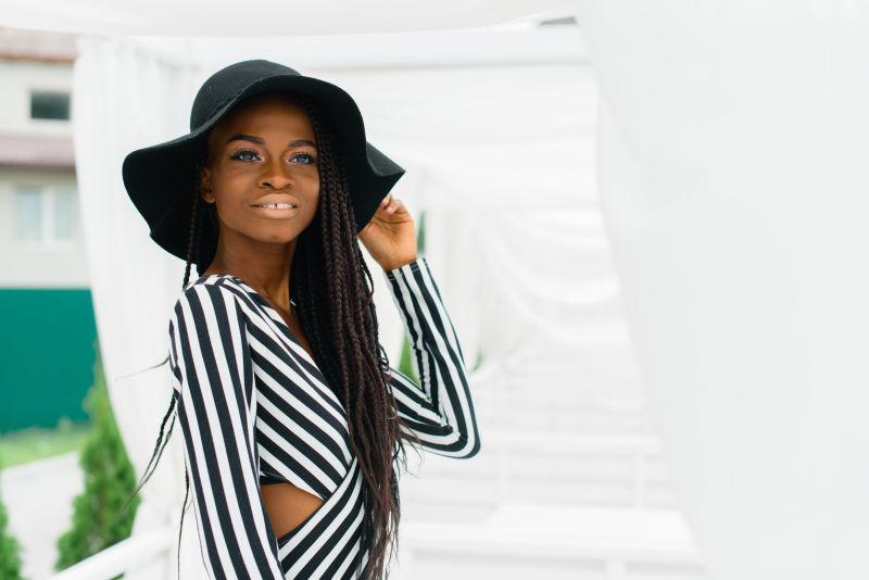 迷人的非洲女人