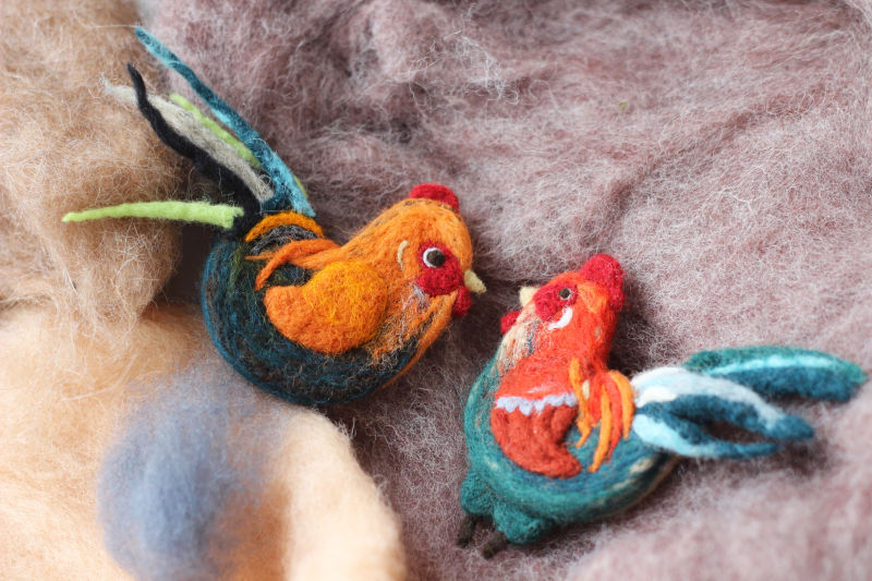 毛线公鸡玩具