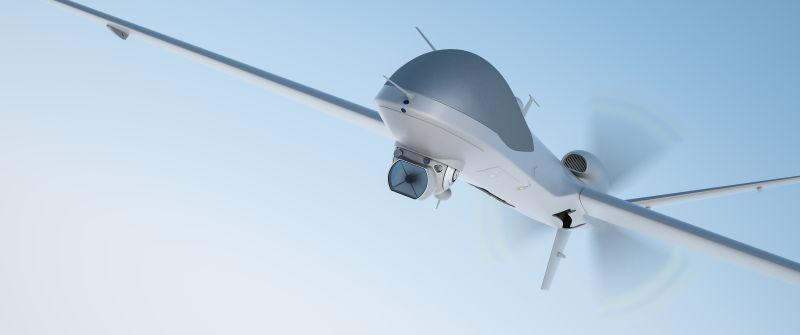 天空背景下的无人机